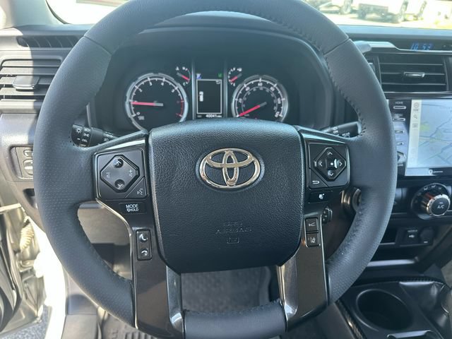 Certified 2022 Toyota 4Runner TRD Off-Road Premium w/ Moonroof Package AWD/4WD image 13