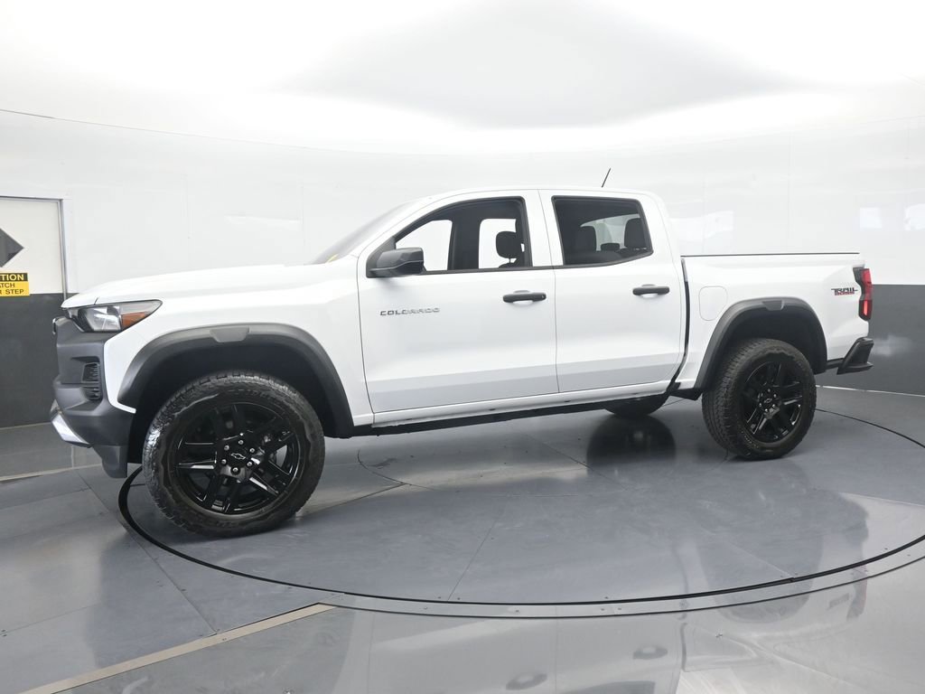 Used 2024 Chevrolet Colorado Trail Boss video 2