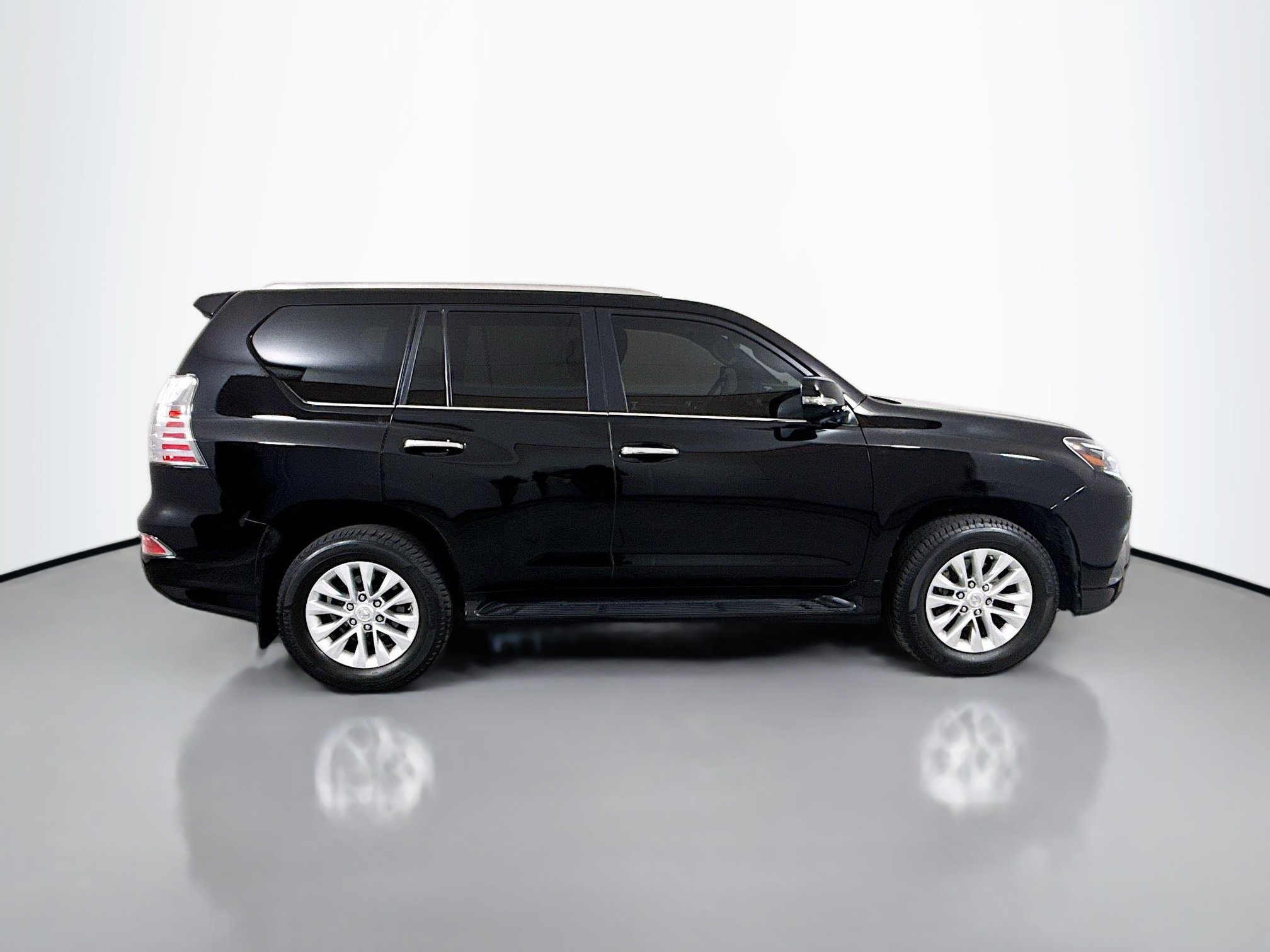 Certified 2023 Lexus GX 460 Premium w/ Premium Package image 8