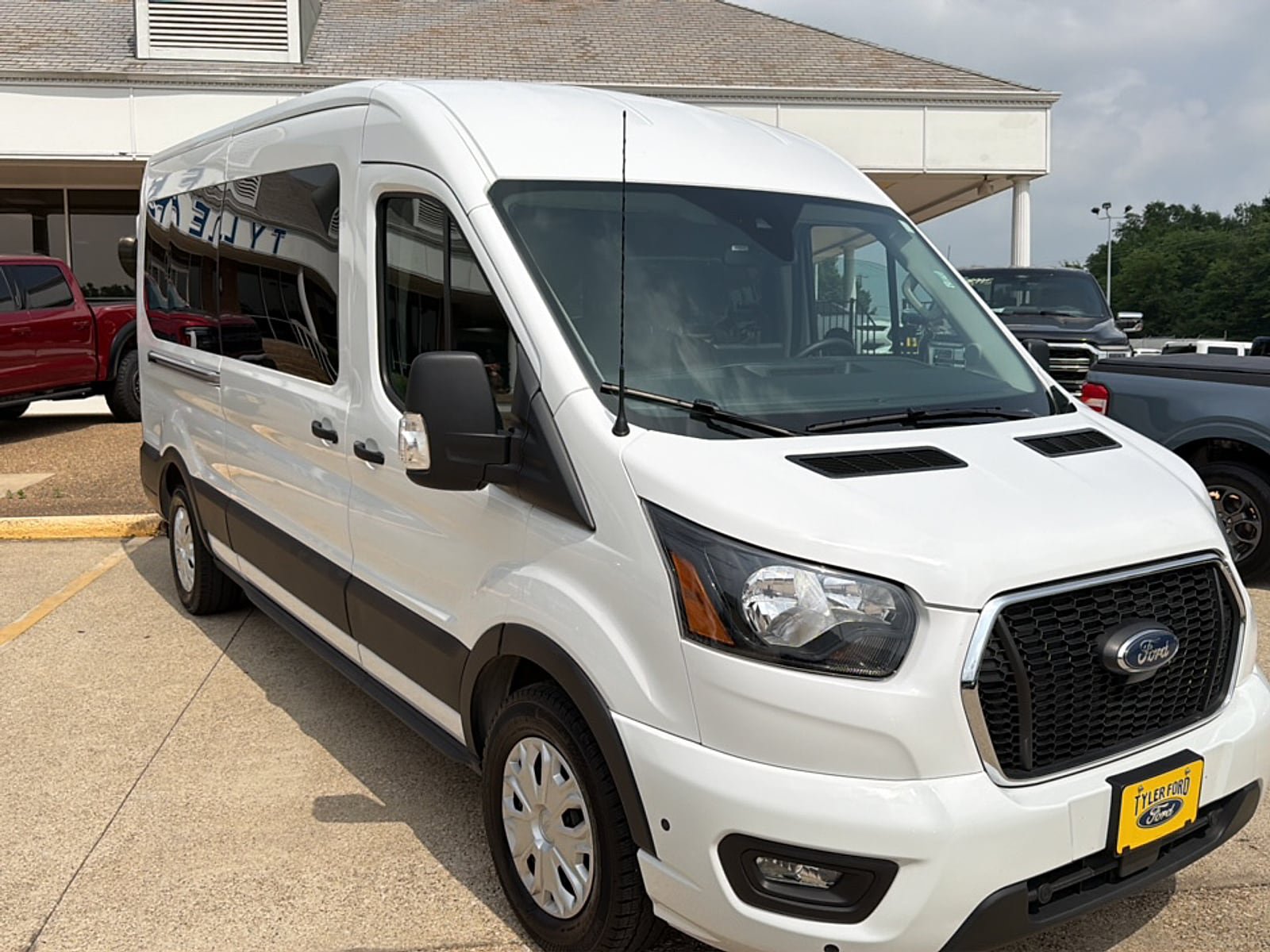 Used 2025 Ford Transit 350 XLT