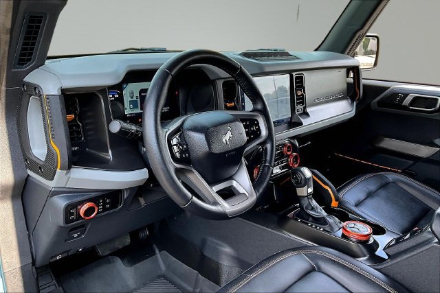 Used 2023 Ford Bronco Badlands AWD/4WD image 16