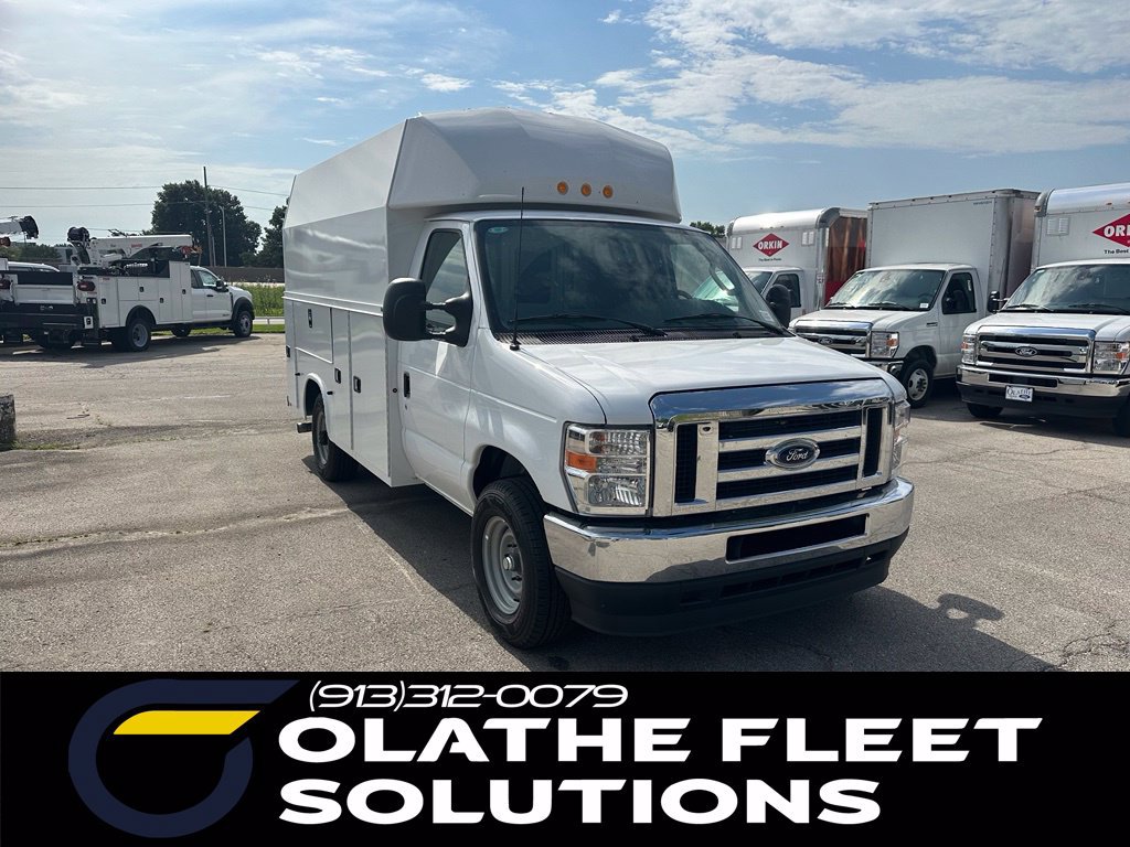 New 2025 Ford E-350 and Econoline 350 Super Duty w/ Power Equipment Group RWD image 14