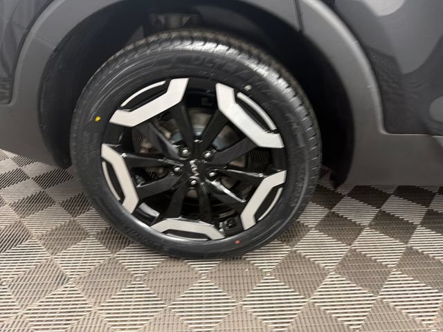 Used 2024 Kia Telluride EX AWD/4WD image 32