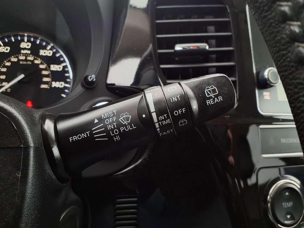 Used 2019 Mitsubishi Outlander FWD image 21