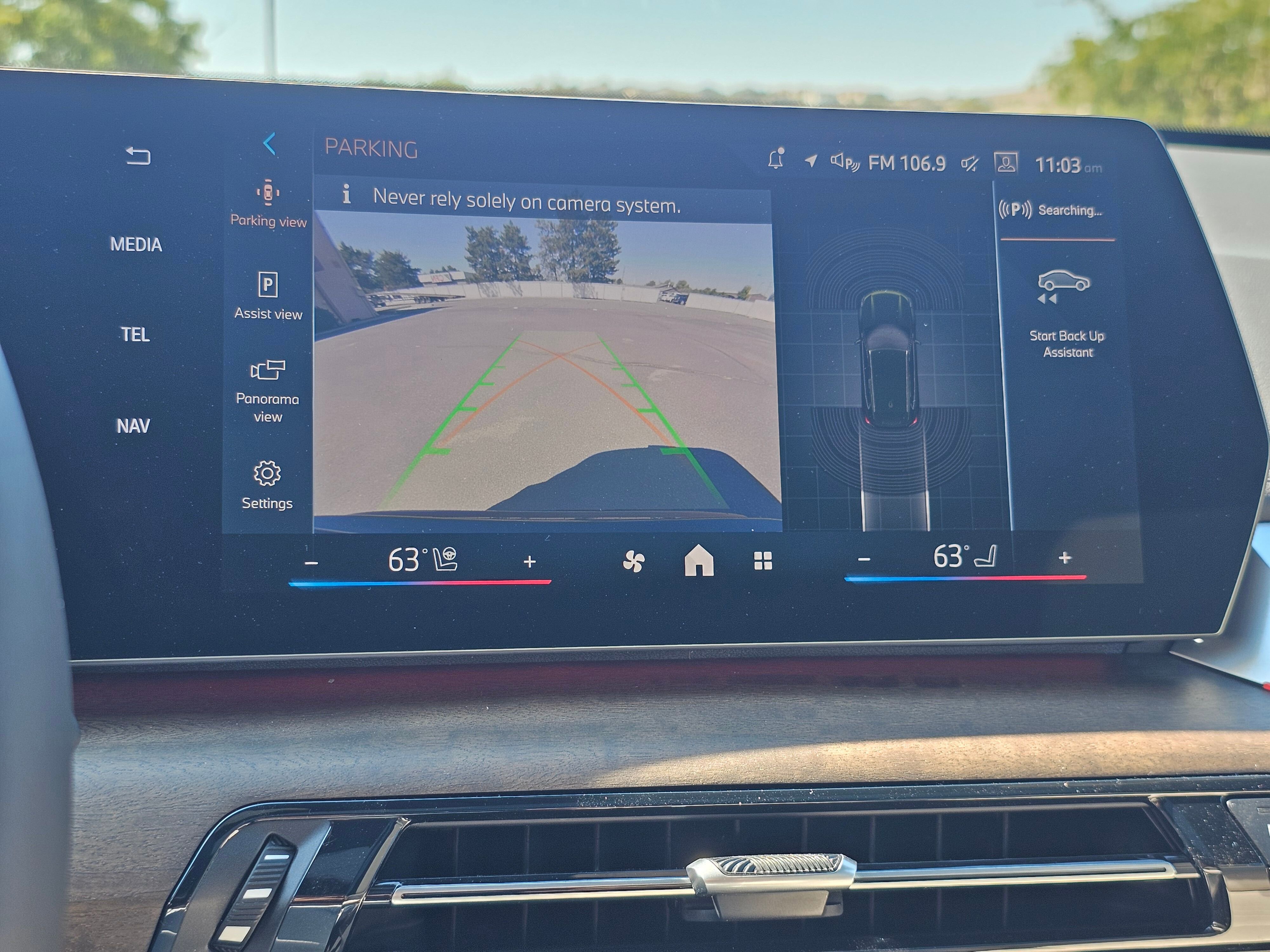 New 2025 BMW X1 xDrive28i w/ Convenience Package image 20