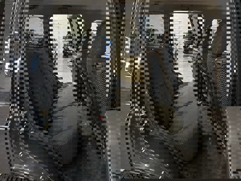 Used 2012 Nissan Xterra PRO-4X image 15