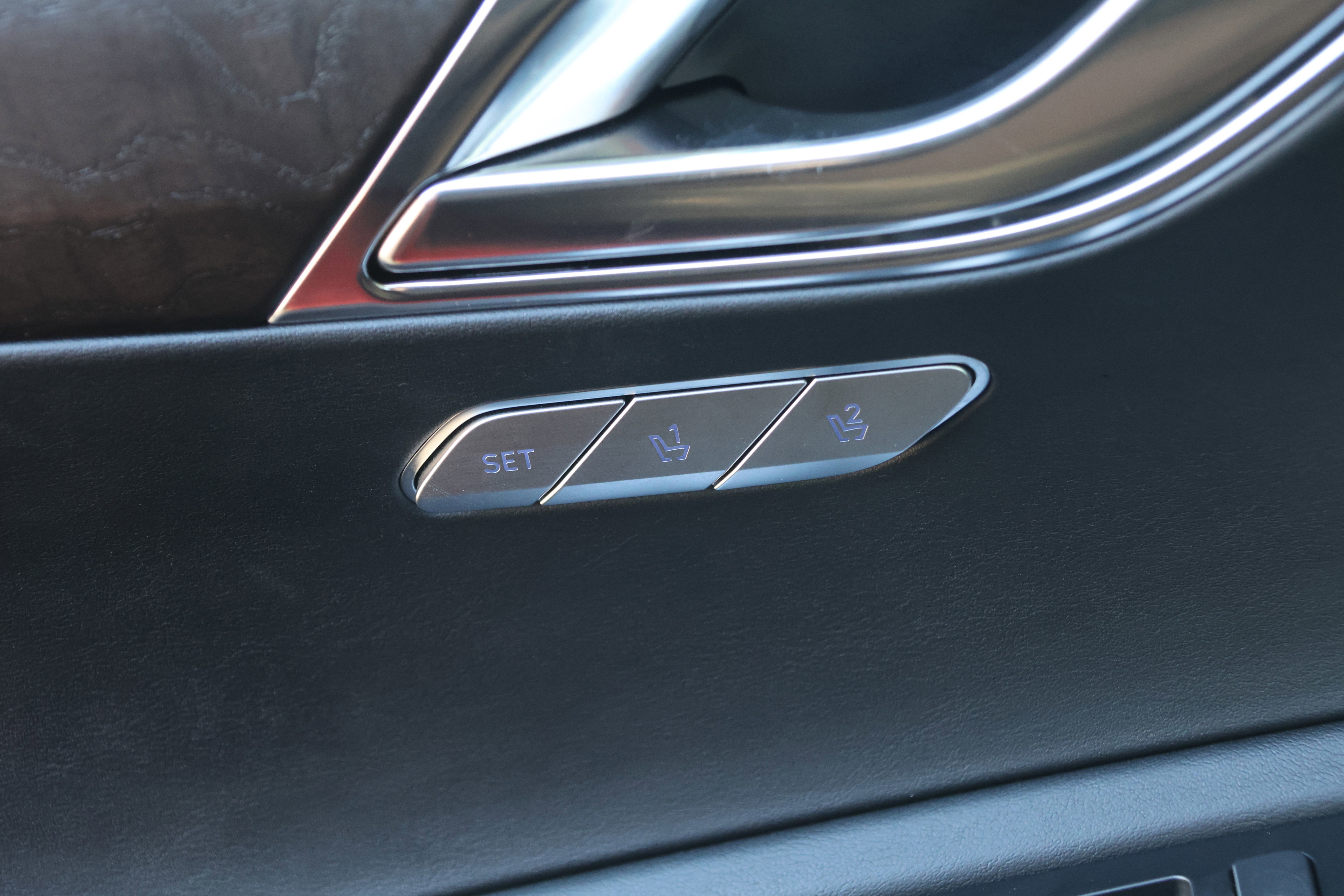 Used 2024 Genesis GV80 3.5T Prestige Signature image 13