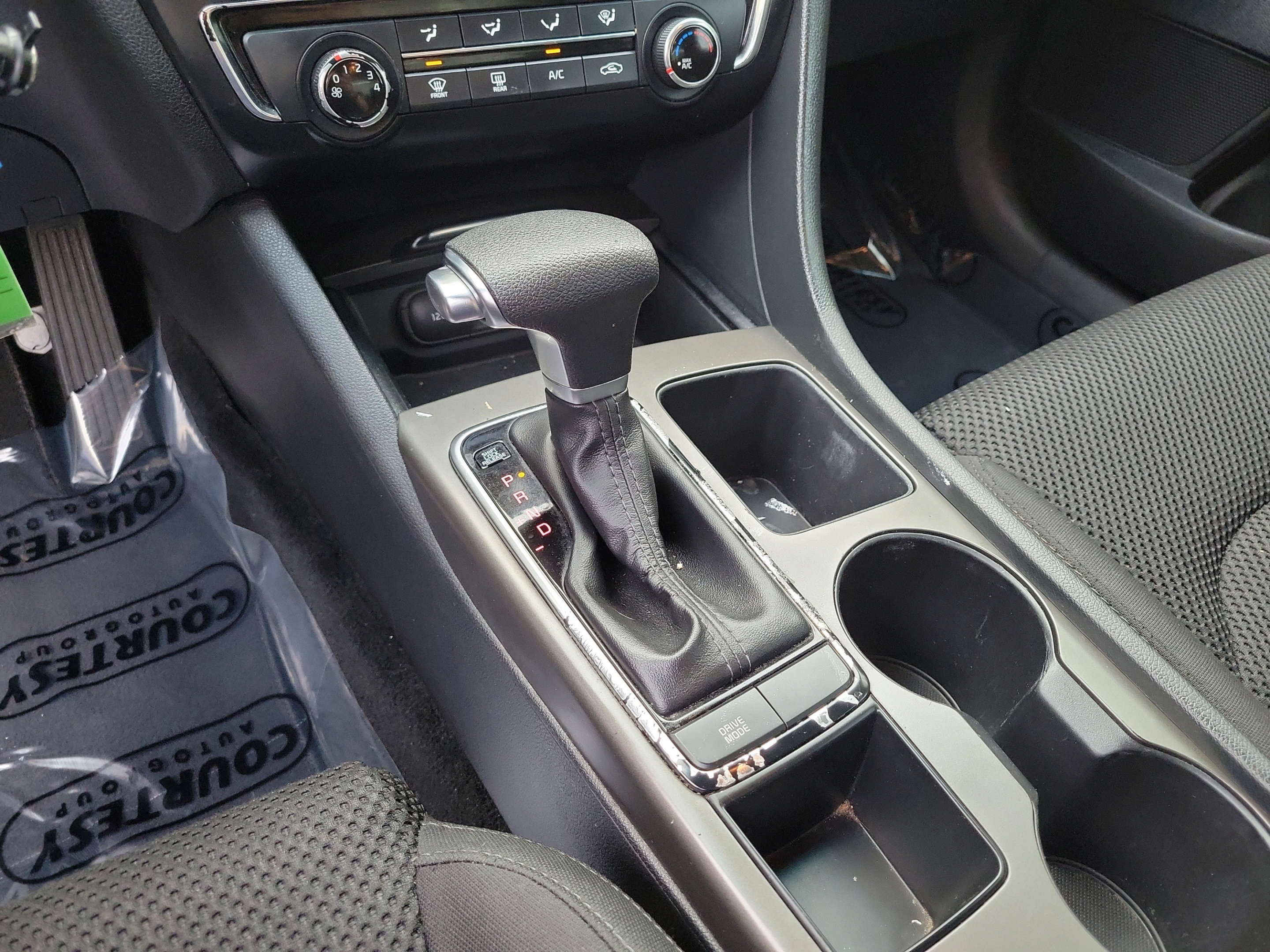 Used 2020 Kia Optima LX FWD image 21