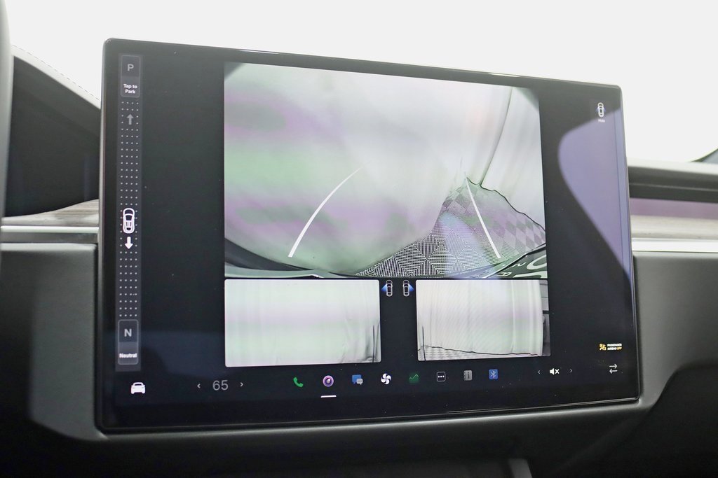 Used 2022 Tesla Model X image 16