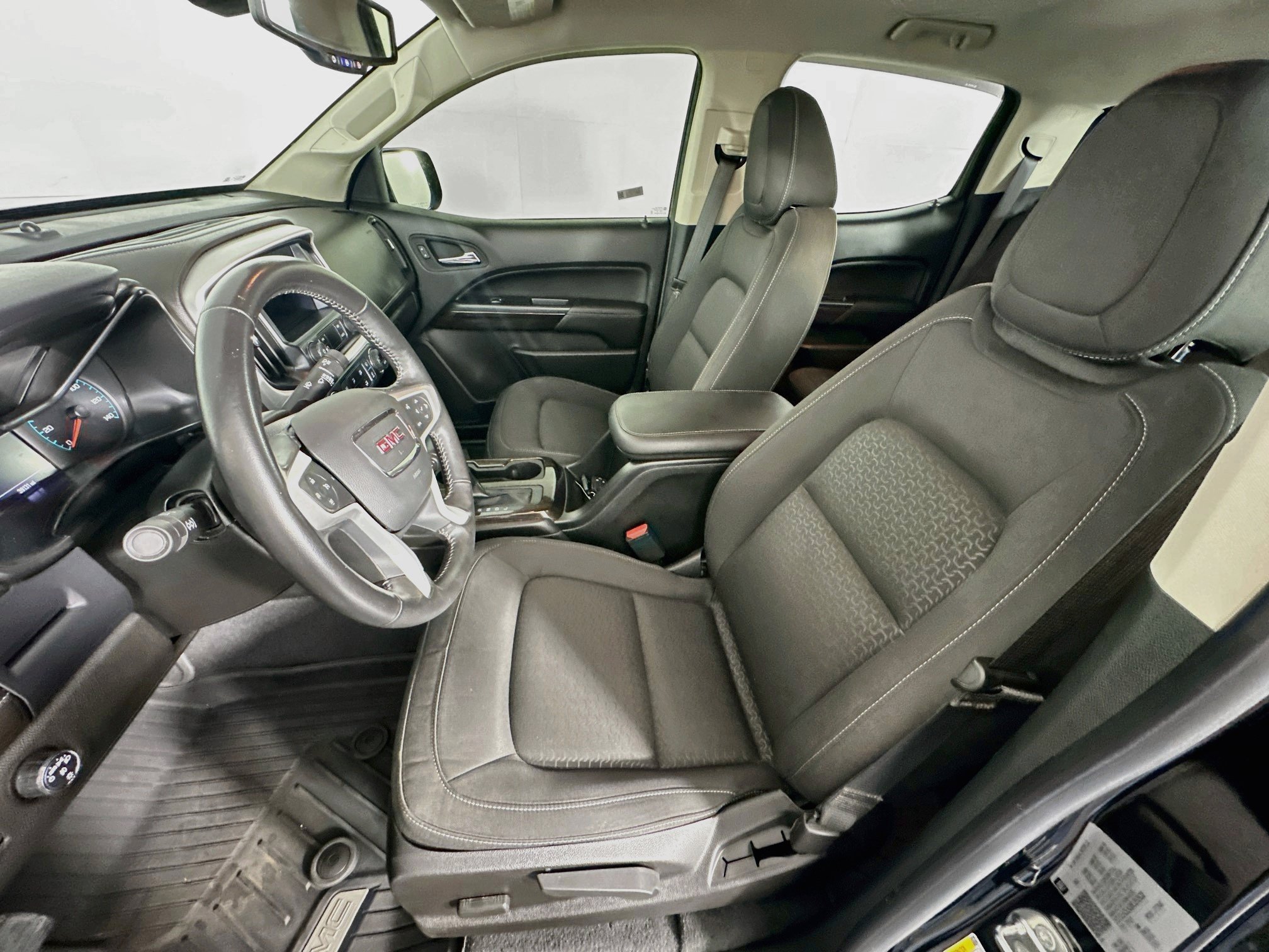 Used 2021 GMC Canyon Elevation w/ Trailering Package RWD image 13