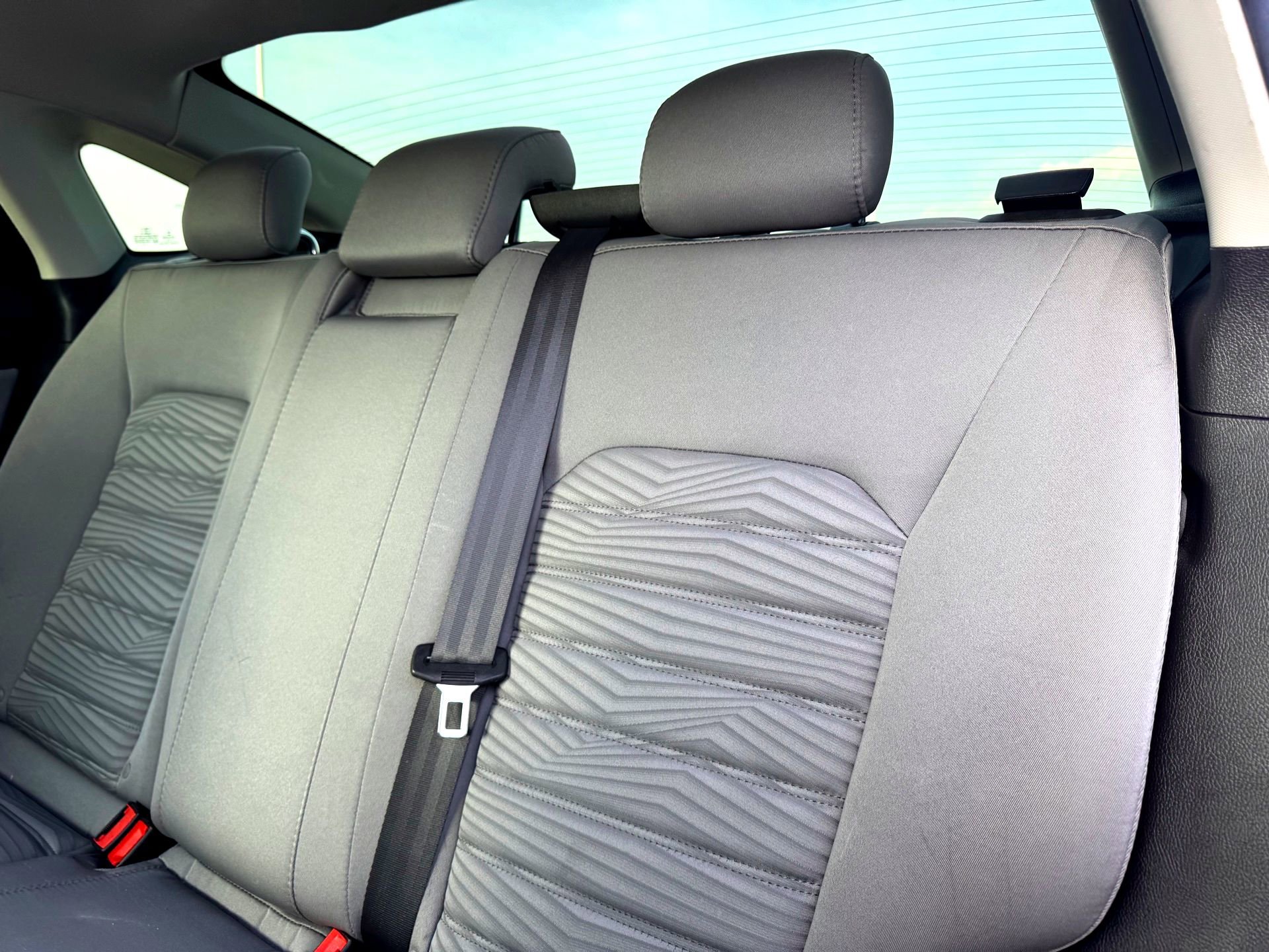 Used 2016 Ford Fusion S image 17