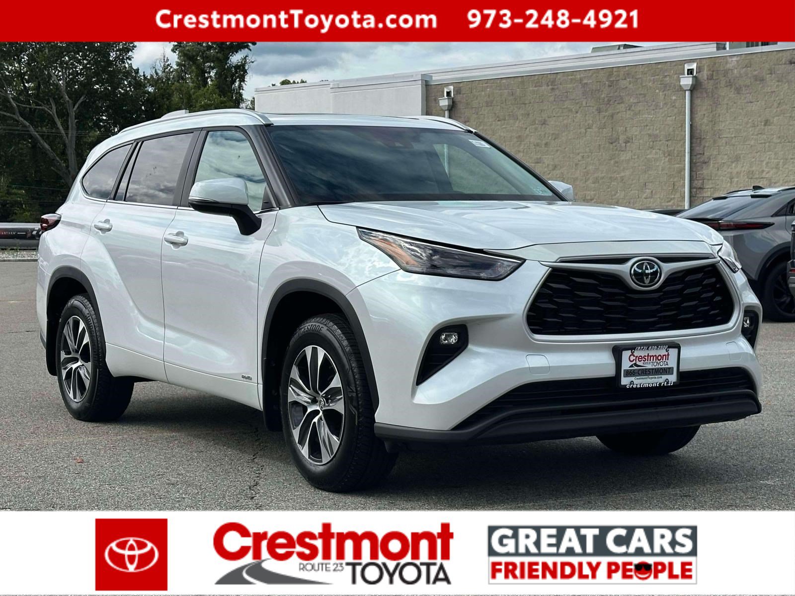 Certified 2026 Toyota Highlander XLE AWD/4WD image 2