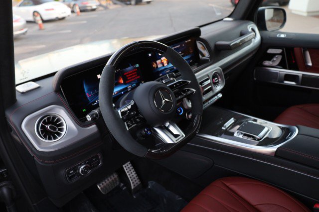 Used 2026 Mercedes-Benz G 63 AMG 4MATIC image 25
