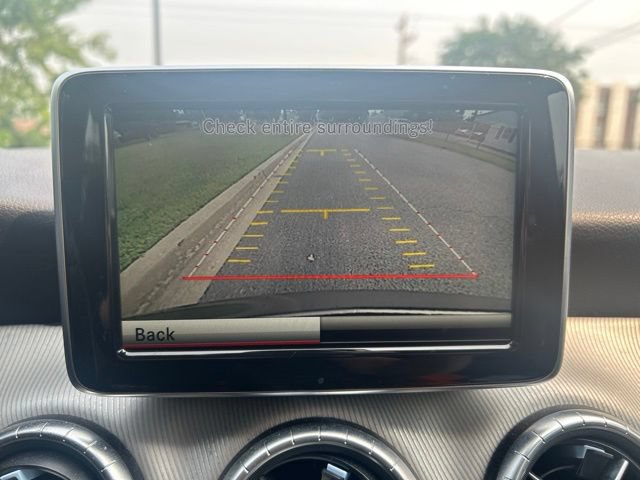 Used 2014 Mercedes-Benz CLA 250 image 10