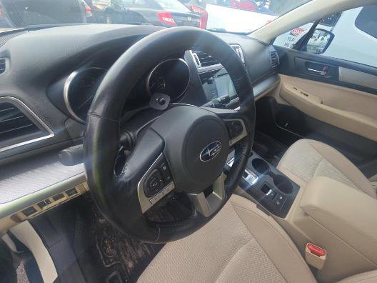 Used 2016 Subaru Outback 2.5i Premium image 5