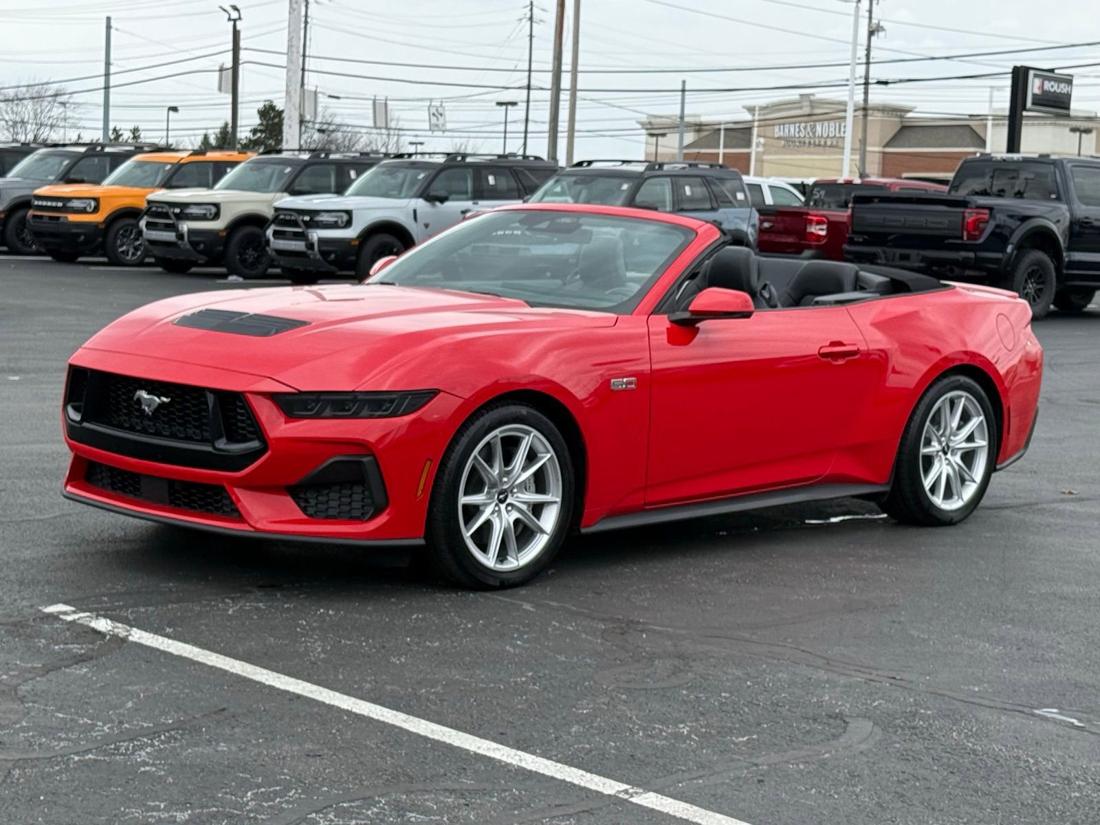 Used 2025 Ford Mustang GT Premium image 7