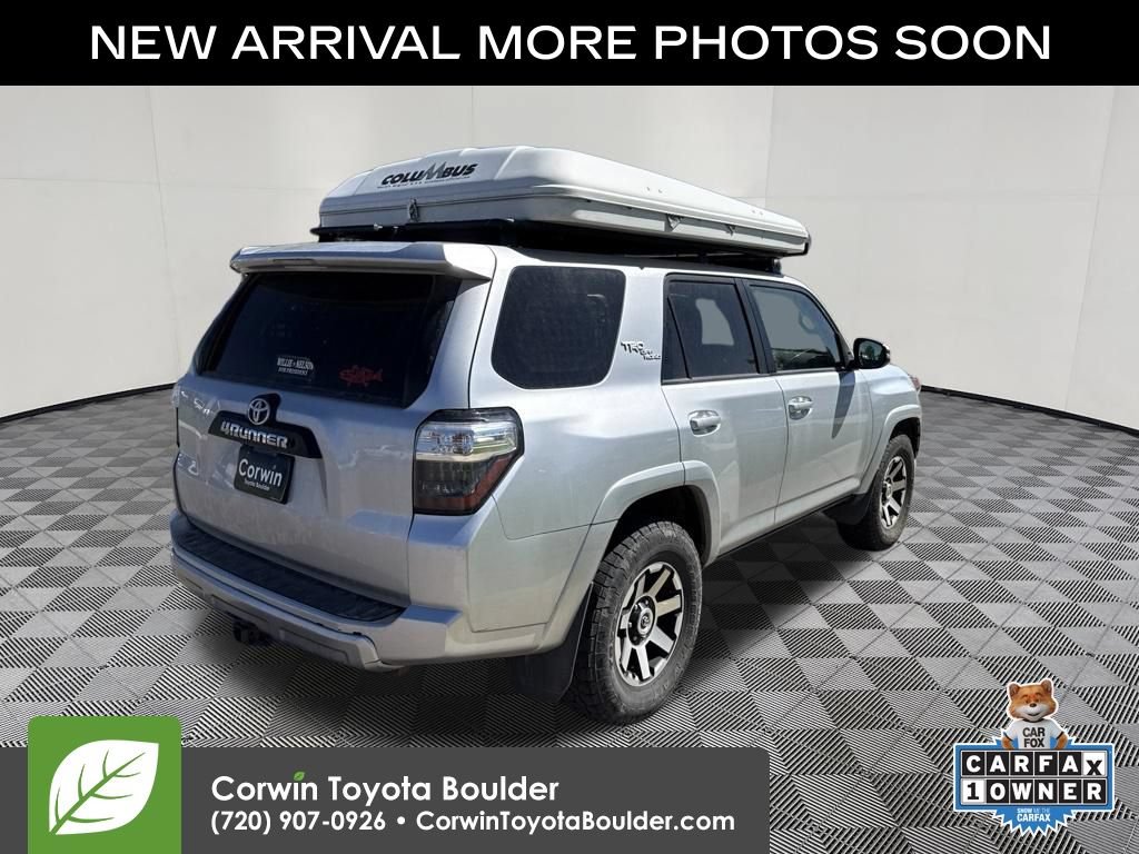 Used 2018 Toyota 4Runner TRD Off-Road Premium AWD/4WD image 8