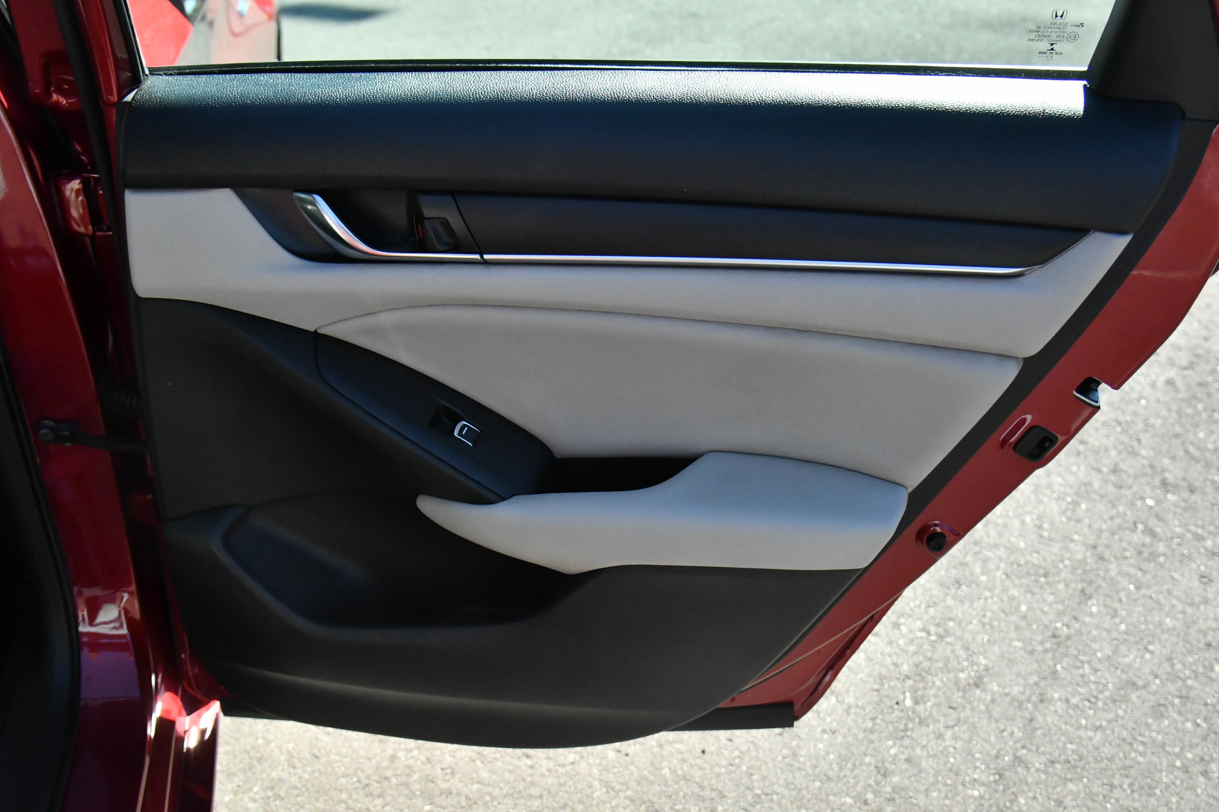 Used 2021 Honda Accord Hybrid image 38