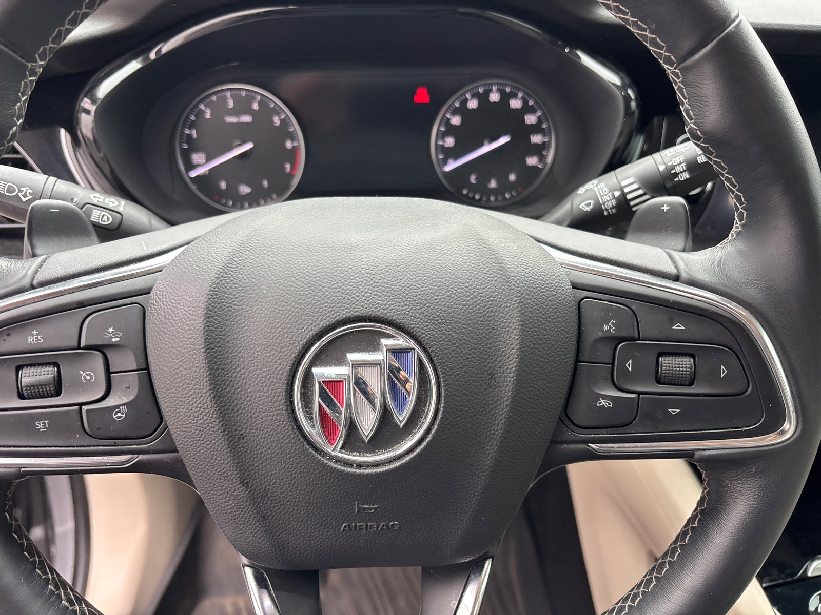 Used 2021 Buick Envision Essence w/ Technology Package I FWD image 16