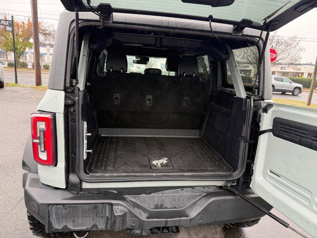 Used 2022 Ford Bronco Wildtrak image 11