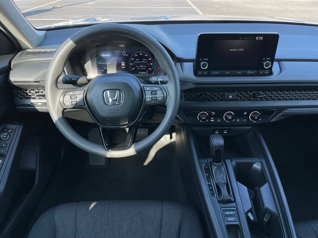 Certified 2025 Honda Accord LX image 11