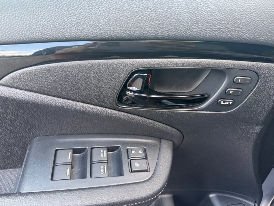 Certified 2023 Honda Passport Elite image 36