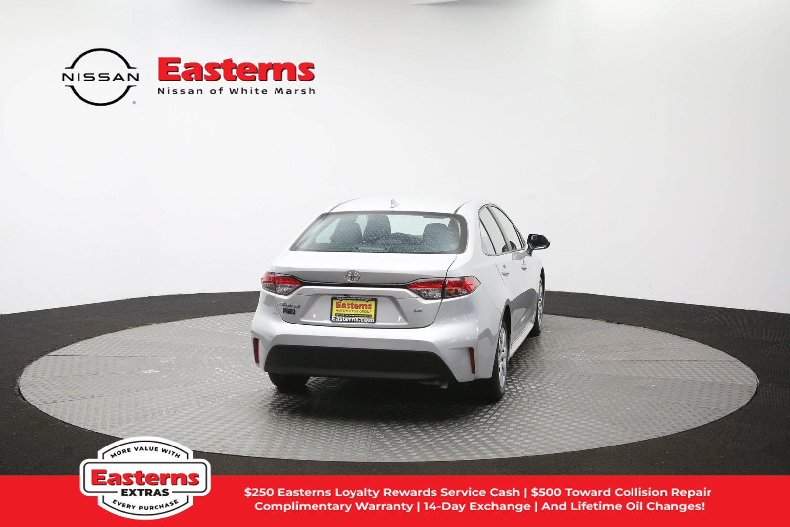 Used 2023 Toyota Corolla LE FWD image 38