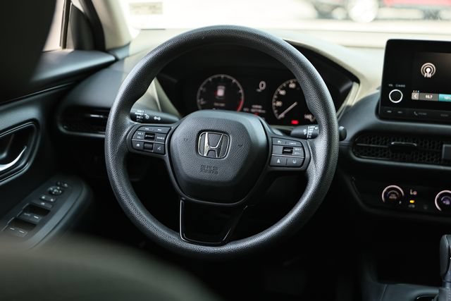 Used 2023 Honda HR-V LX image 27