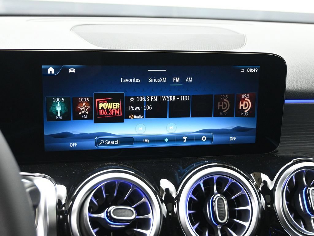 New 2026 Mercedes-Benz GLB 250 4MATIC image 12
