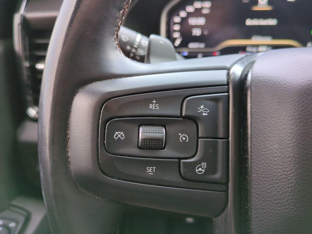 Used 2023 GMC Sierra 1500 AT4 w/ Technology Package image 31