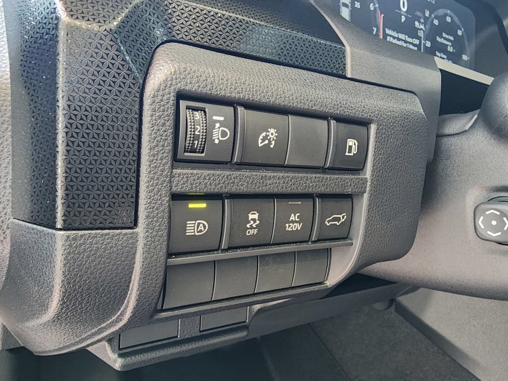 Used 2026 Toyota 4Runner Limited AWD/4WD image 17