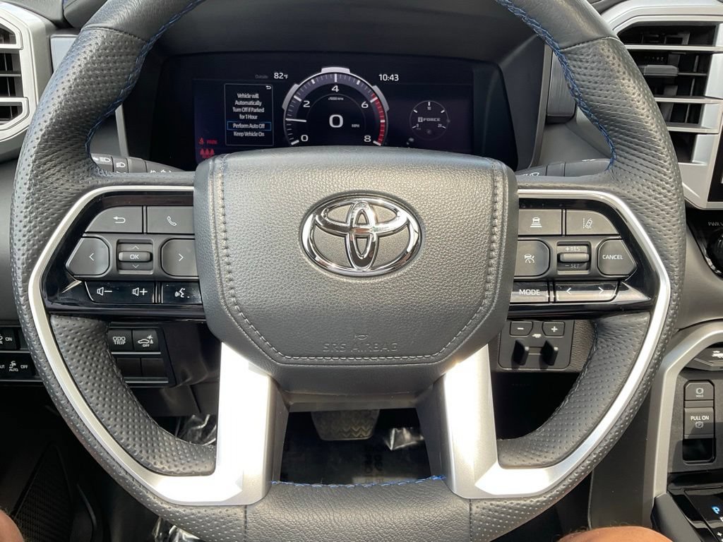Used 2025 Toyota Tundra Platinum AWD/4WD image 11