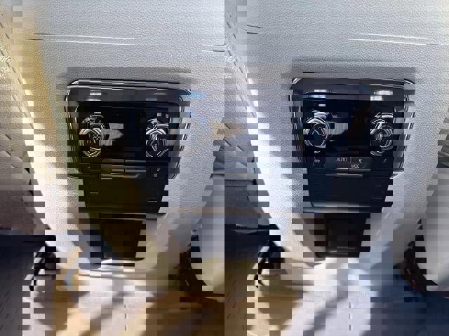 New 2026 GMC Yukon Denali w/ Sun & Power Step Package image 21