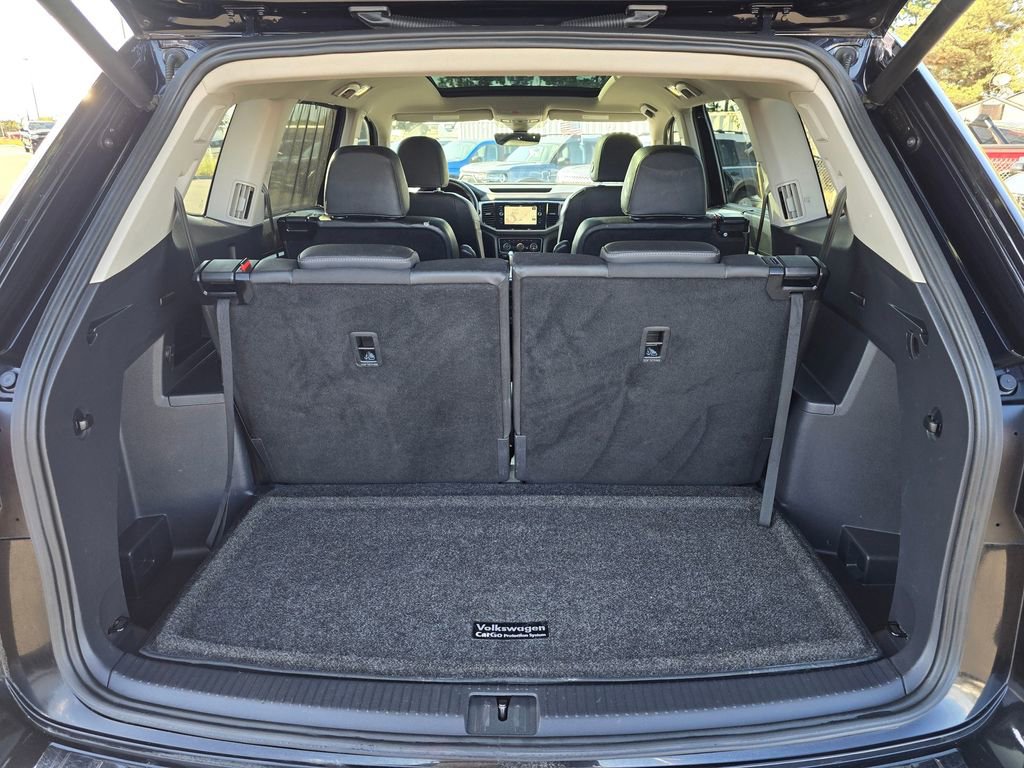 Used 2019 Volkswagen Atlas SEL Premium AWD/4WD image 32