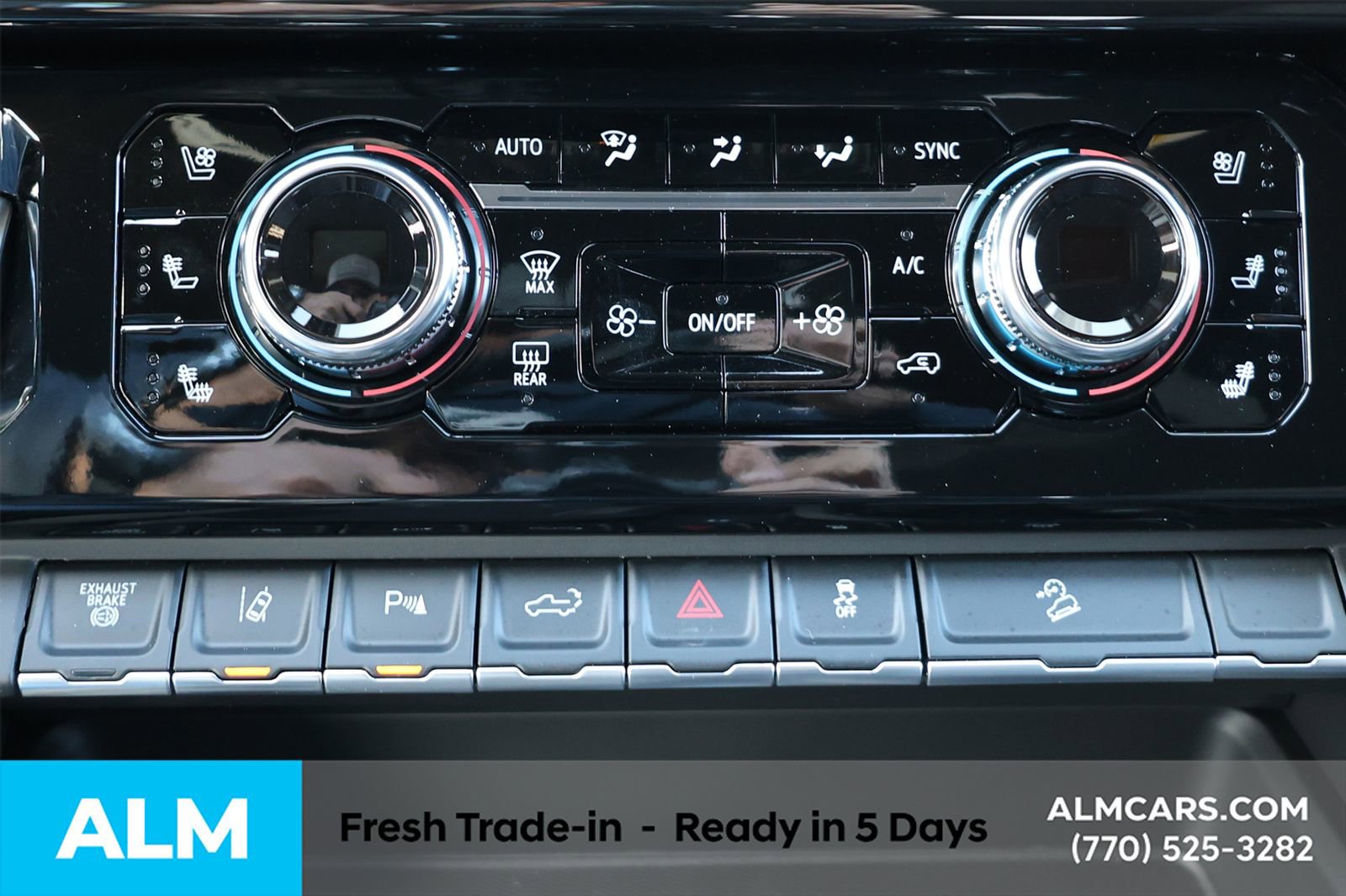 Used 2026 GMC Sierra 2500 AT4 image 30