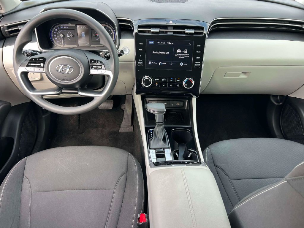 Certified 2023 Hyundai Tucson SEL AWD/4WD image 13