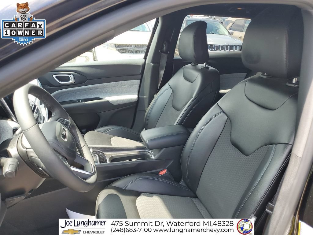 Used 2023 Jeep Compass Latitude w/ Convenience Group AWD/4WD image 20