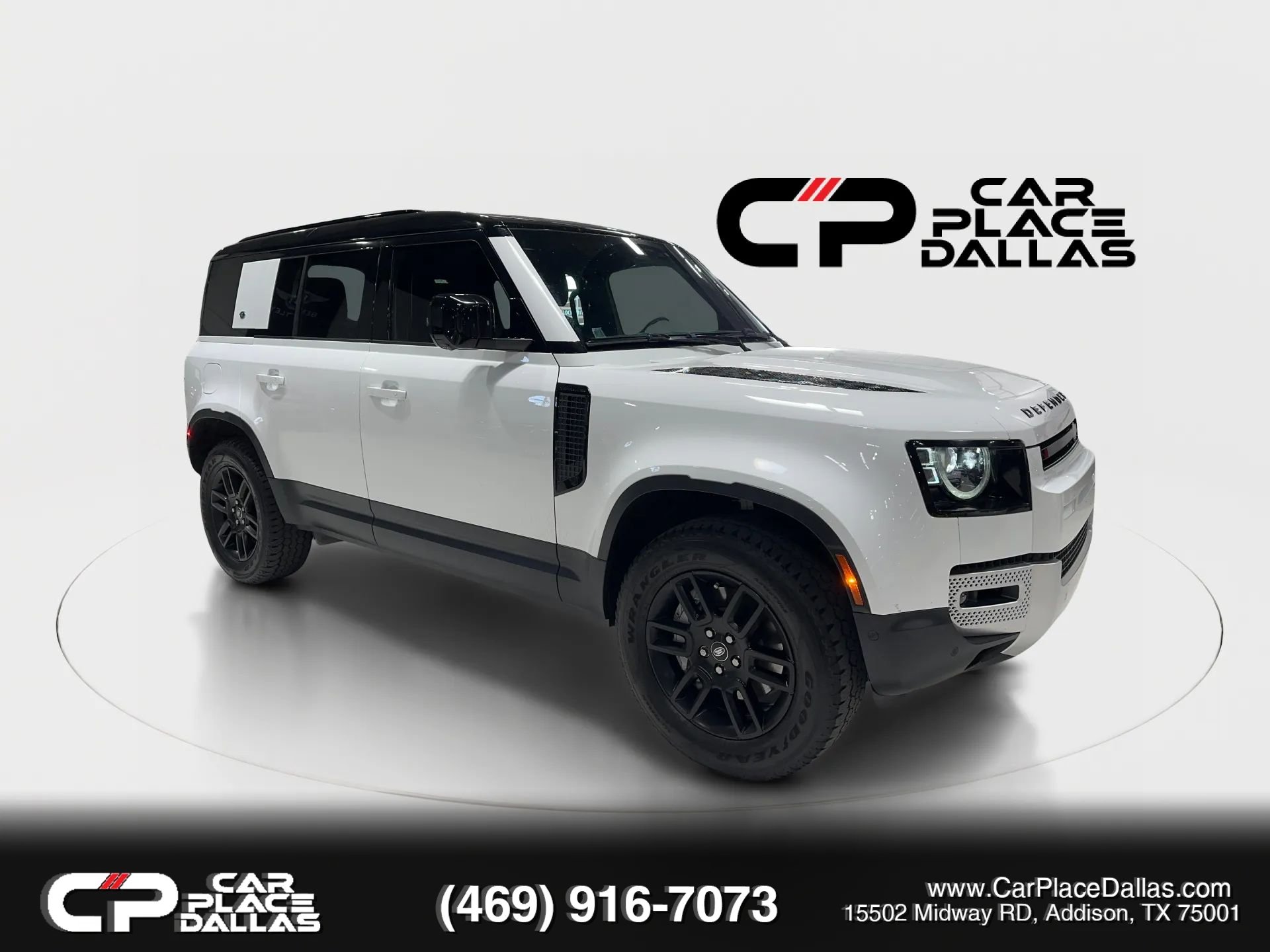 Used 2024 Land Rover Defender 110 S AWD/4WD image 2