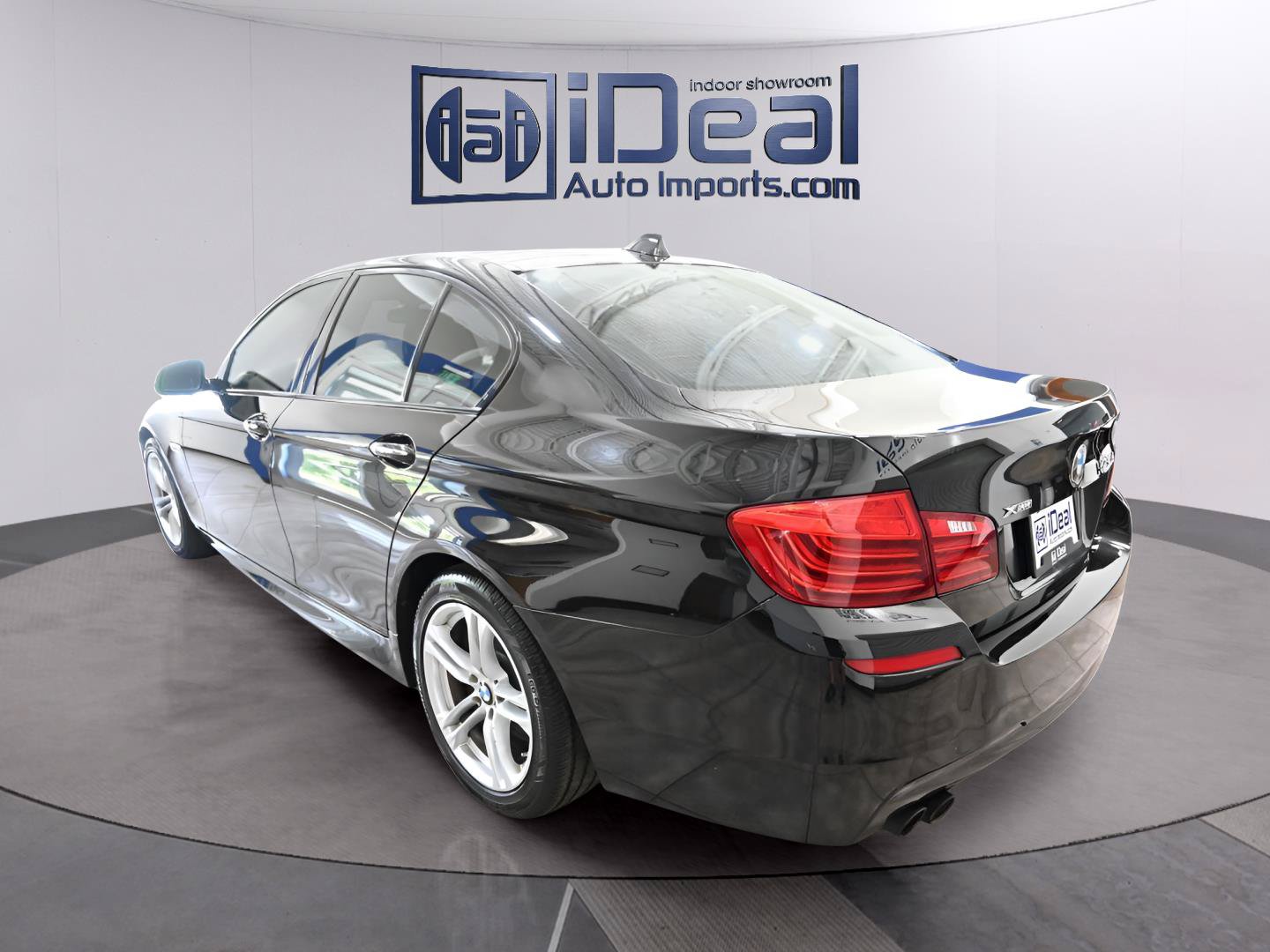 Used 2015 BMW 528i xDrive Sedan AWD/4WD image 3