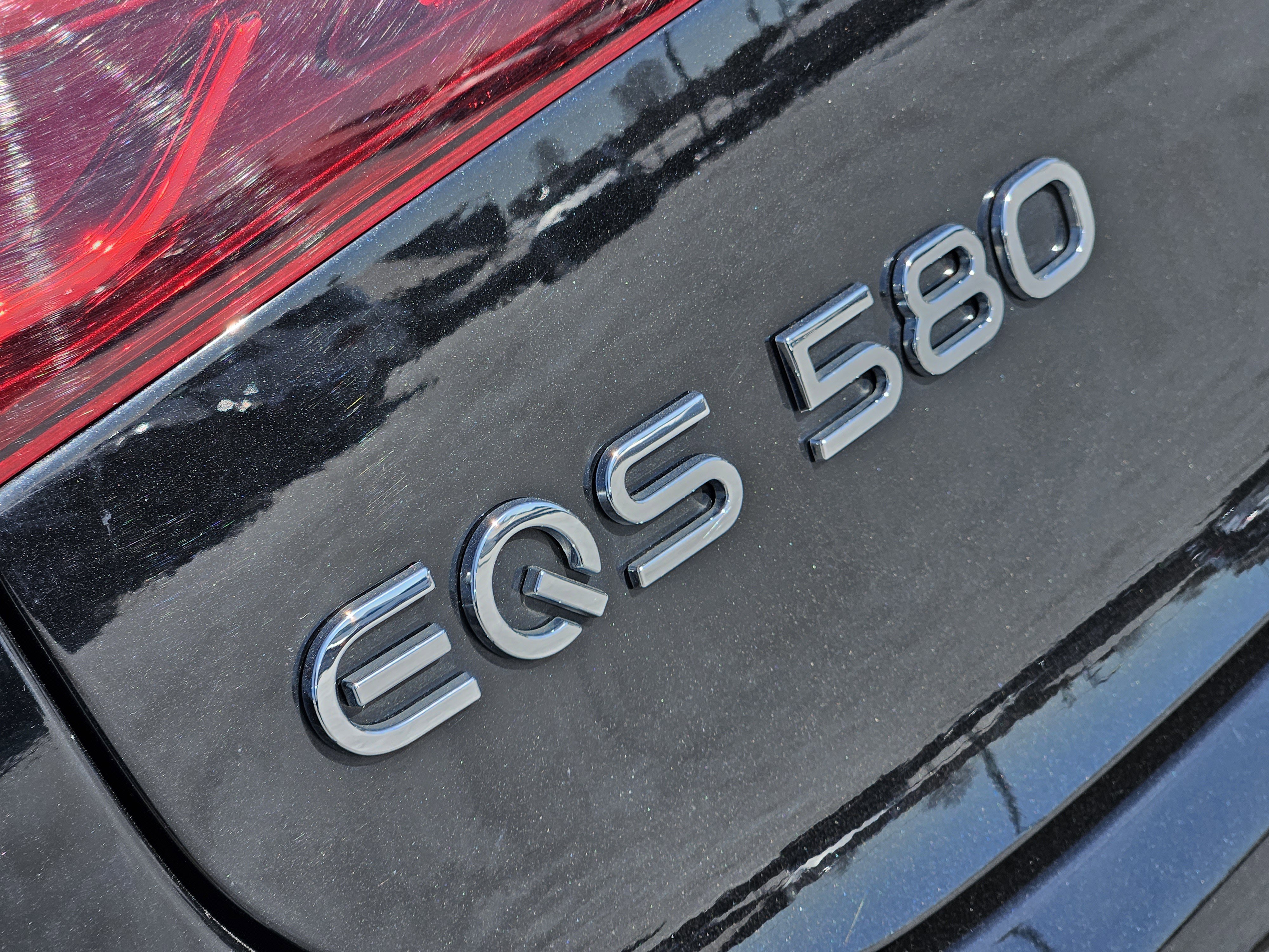 Used 2023 Mercedes-Benz EQS 580 4MATIC Sedan image 13