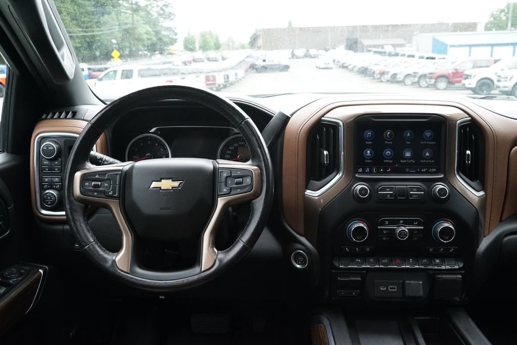 Used 2022 Chevrolet Silverado 1500 High Country AWD/4WD image 10