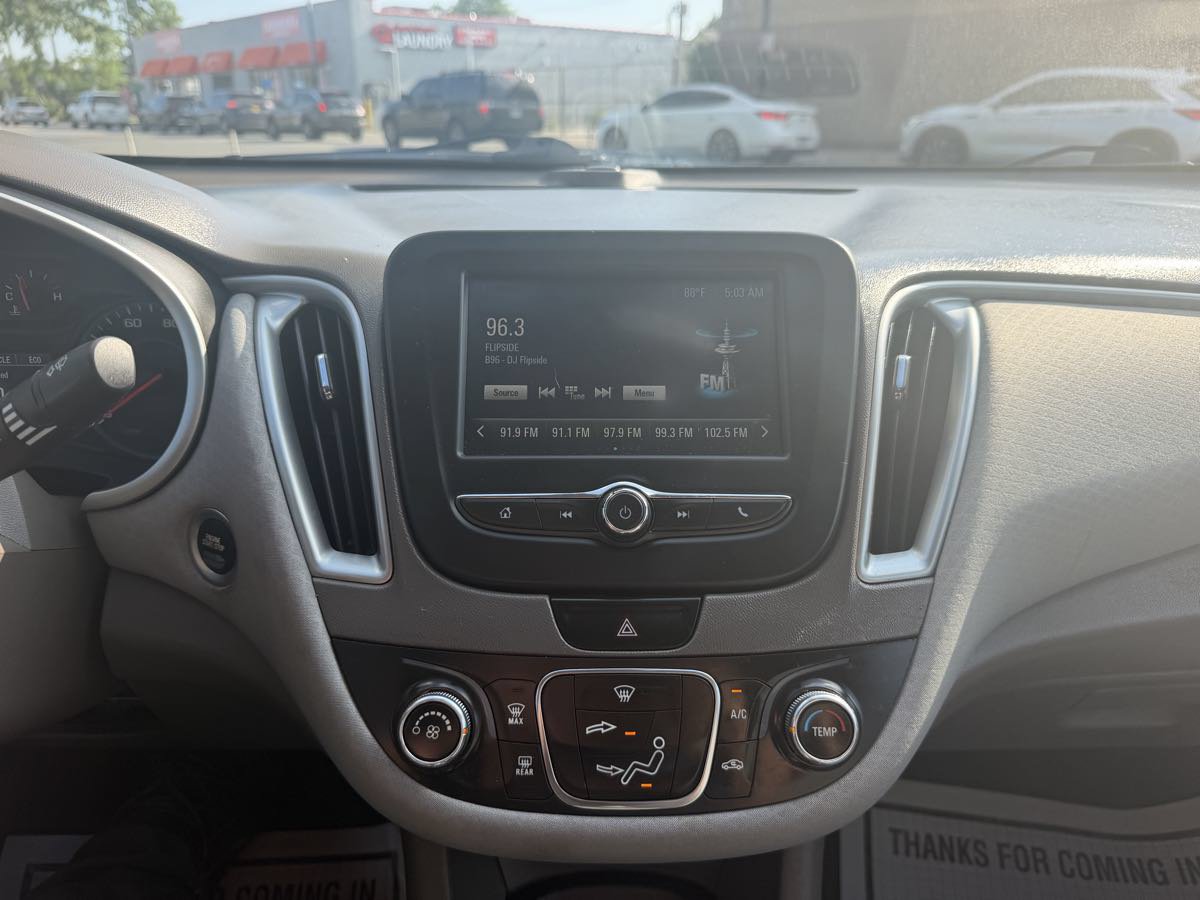 Used 2016 Chevrolet Malibu LS FWD image 35