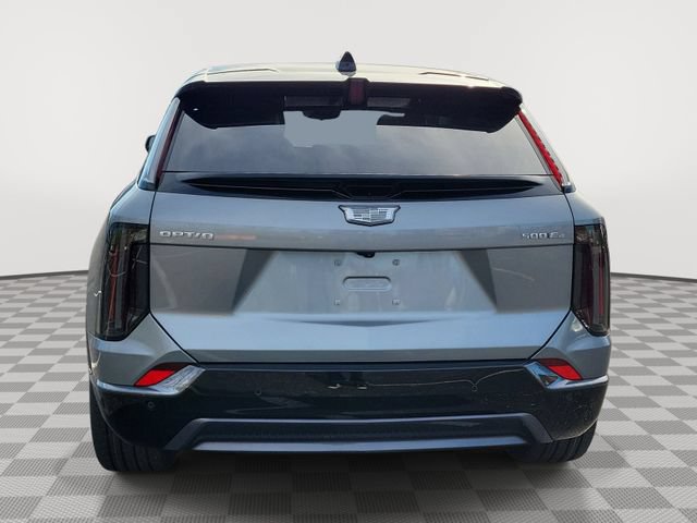 New 2026 Cadillac Optiq Sport 2 w/ LPO, Floor Liner Package AWD/4WD image 5
