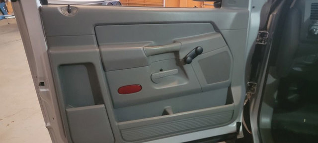 Used 2007 Dodge Ram 1500 Truck ST image 30