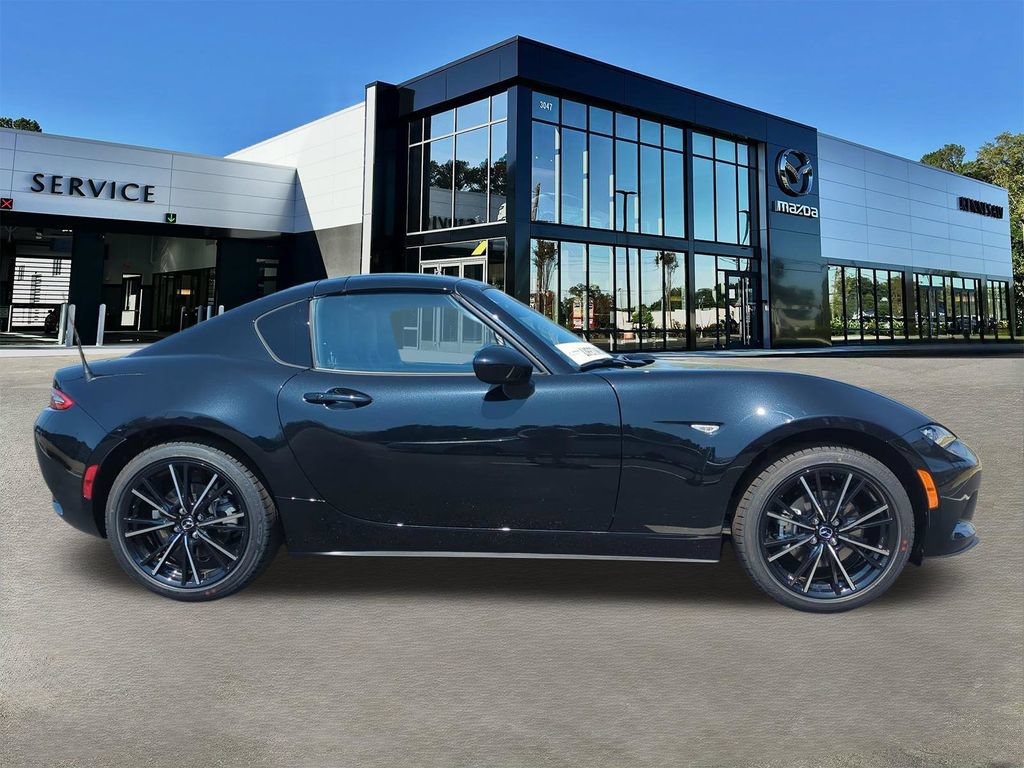 New 2026 MAZDA MX-5 Miata RF Grand Touring RWD image 3
