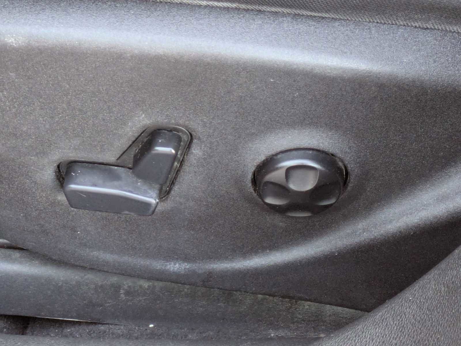 Used 2016 Dodge Dart GT w/ Sun/Sound Group image 16