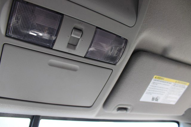 Used 2020 Nissan Frontier SV RWD image 28