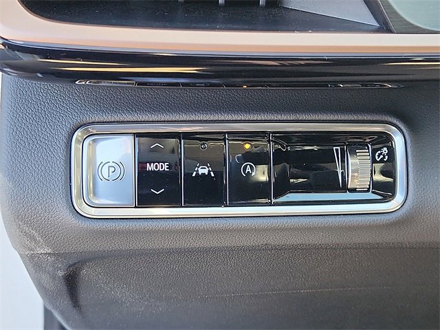 Certified 2025 Buick Envision Sport Touring image 24