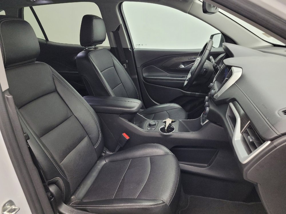 Used 2024 GMC Terrain SLT image 21