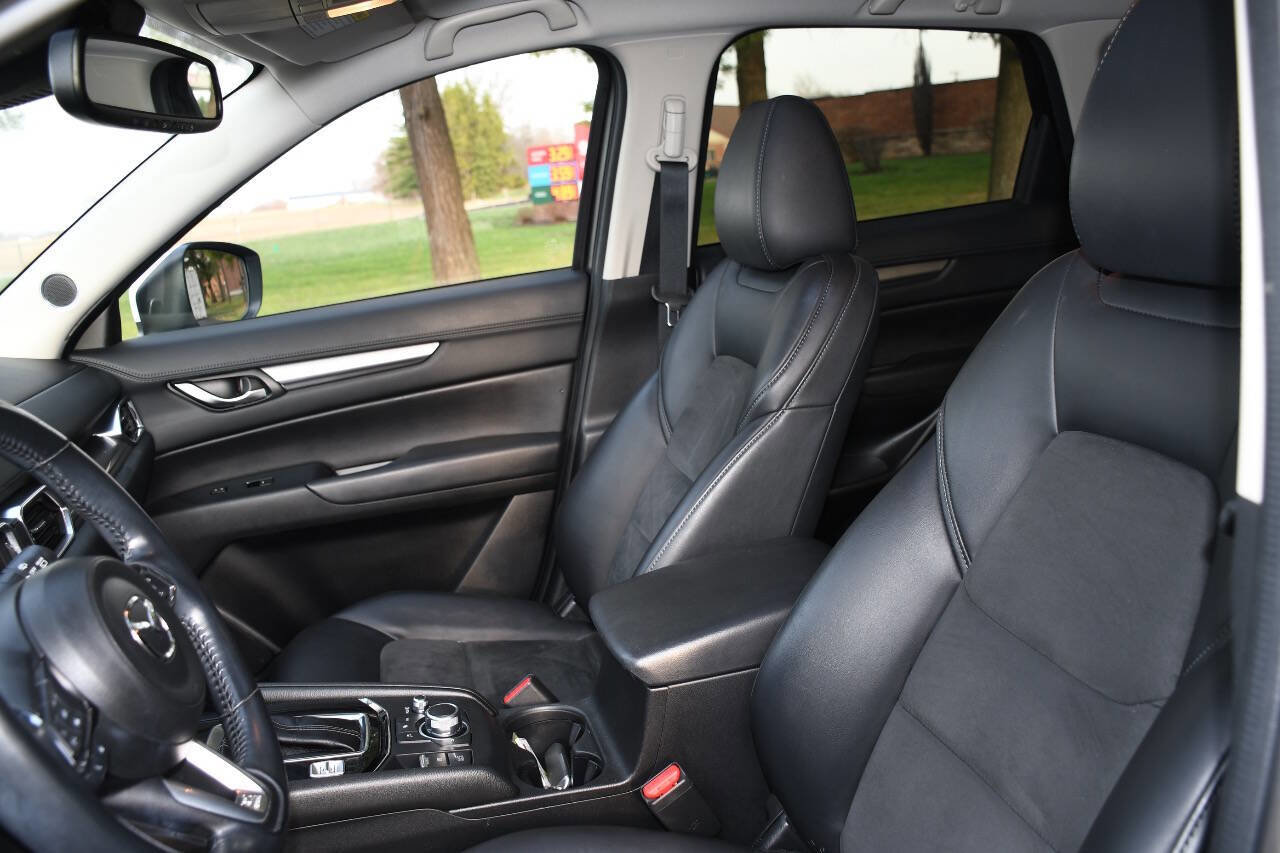 Used 2018 MAZDA CX-5 Touring w/ Preferred Equipment Package image 12